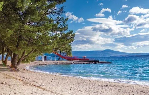 Villa Dora ##3 Crikvenica 0*,  Kroatien